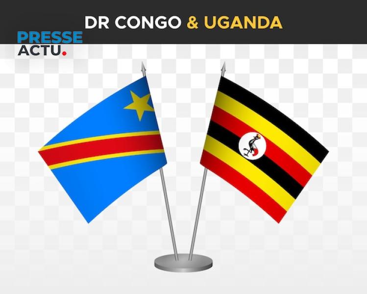 Les drapeaux de la RDC et de l'Ouganda