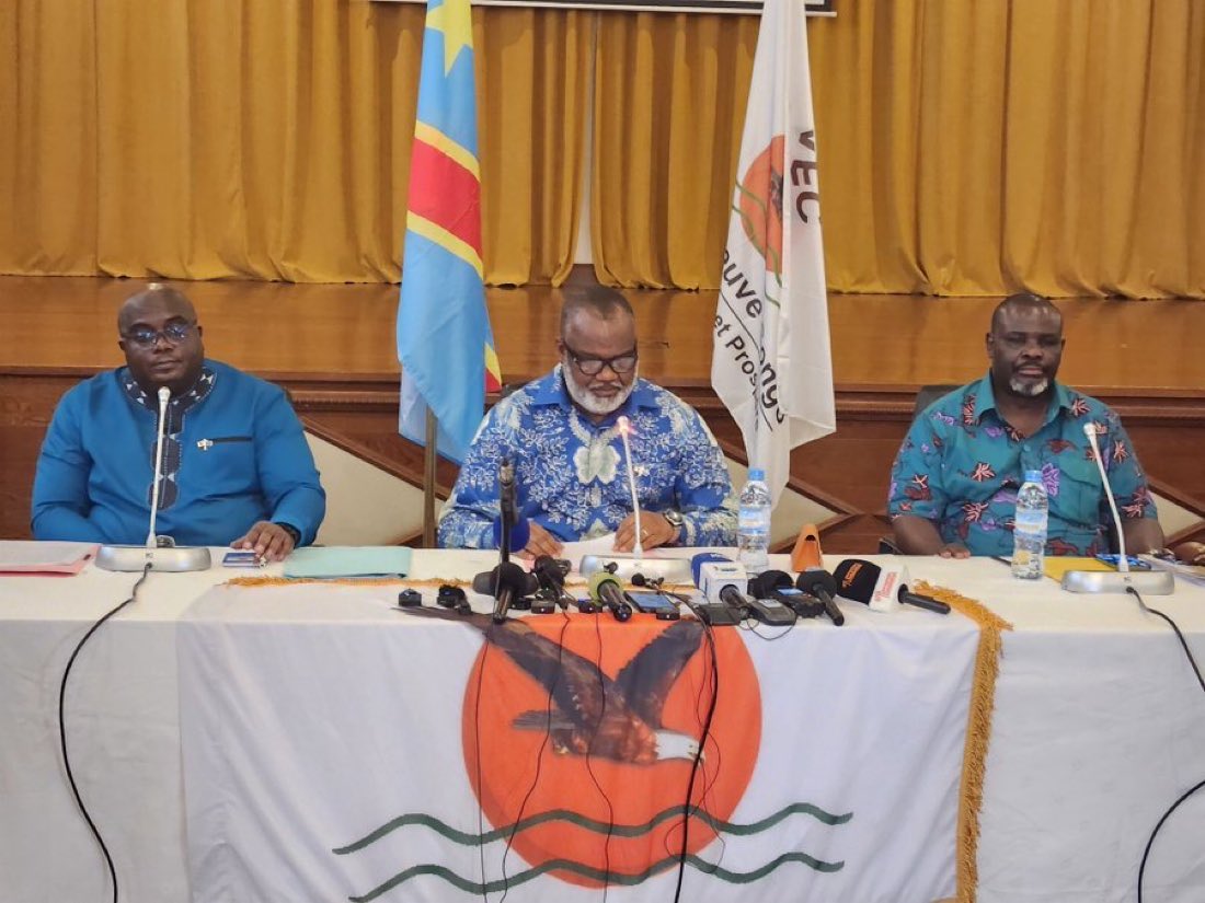 L'équipe dirigeante du groupe rebelle  de l'AFC-M23, dirigée par  son coordonnateur, Corneille Nangaa.