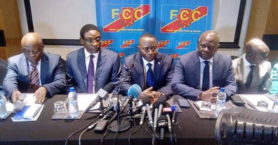 Équipe dirigeante de la plateforme politique de l'opposition FCC