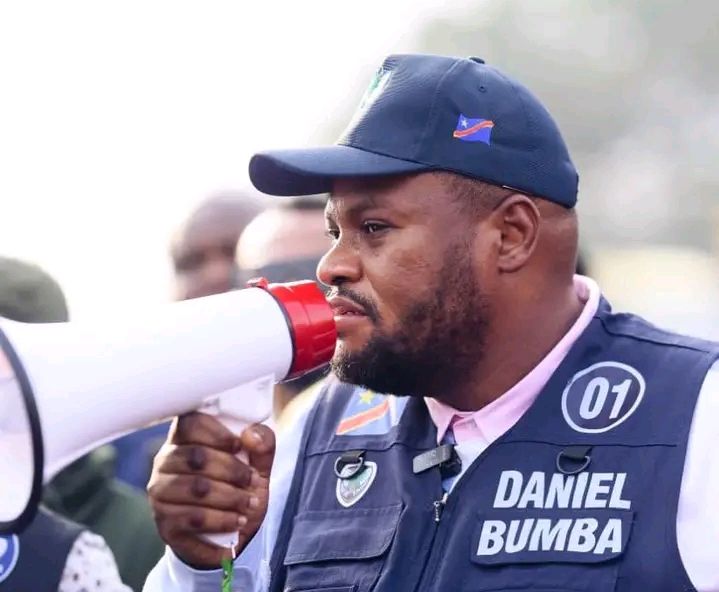 Daniel Bumba, gouverneur de la ville province de Kinshasa, capitale de la République démocratique du Congo ( RDC), lors du lancement en public de l'opération.