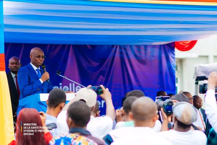 Roger Kamba, ministre de la santé publique hygiène et prévoyance sociale, lors de la Cérémonie du replacement de CHU du Cinquantenaire, à Kinshasa, capitale de la République démocratique du Congo (RDC)..