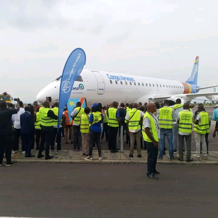 Nouveau avion  acquis par Congo Airways « Embraer E-190» d'une capacité de  90 places. Crédit photo ACP.