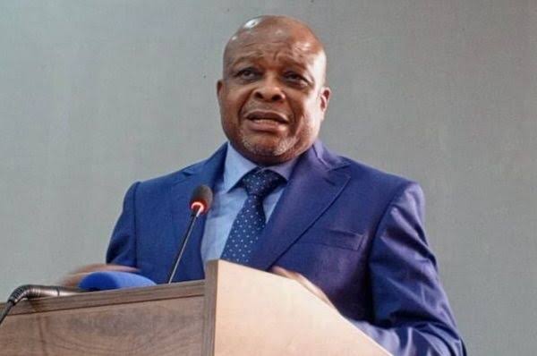 Willy Bitwisila Lusundji, gouverneur de la province de Kwango.
