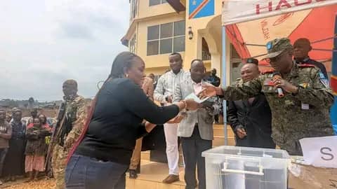 Butembo : le gouvernement lance la remise gratuite de plus de 3 000 passeports biométriques