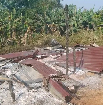 illustration d'une maison saccagée — crédit photo : tiers