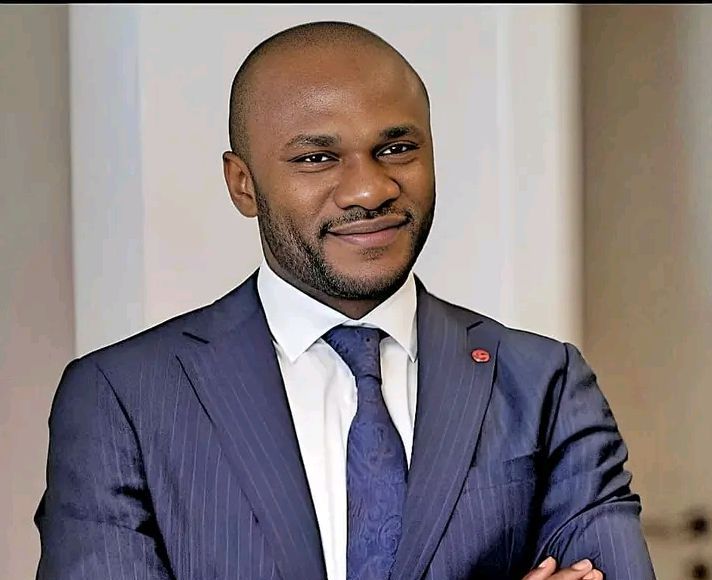 Faux,  l’Honorable Laddy Yangotikala est bel et bien à Kinshasa