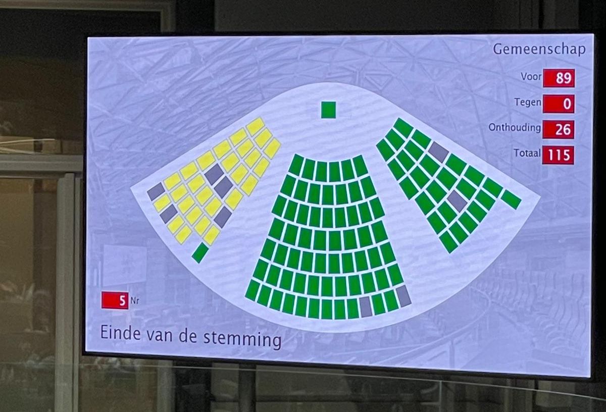 Lors de la séance plénière, au Parlement Flamand à Bruxelles, en Belgique, tenue sur la situation sécuritaire à l'Est de la RDC, mercredi 25 février 2026.