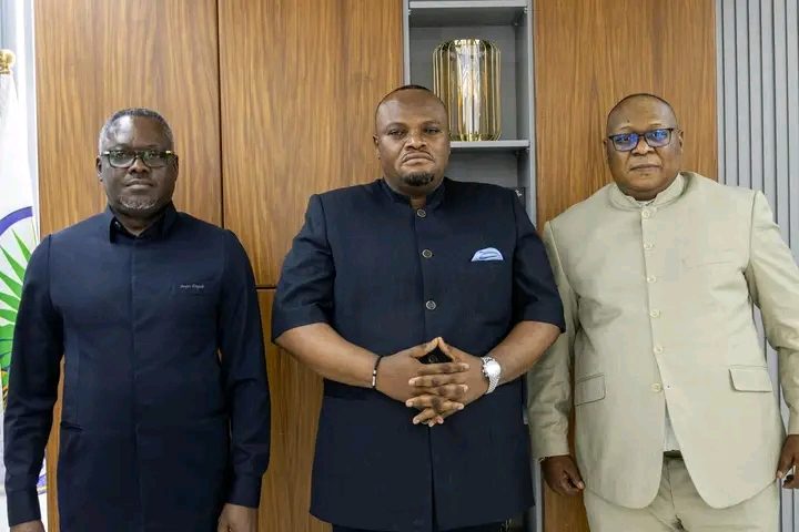 Insalubrité à Kinshasa : Daniel Bumba rencontre la CICM pour préparer une opération de nettoyage