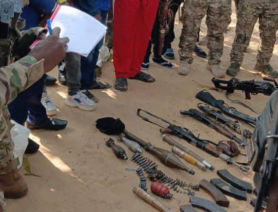 Maï-Ndombe : des combattants Mobondo déposent les armes à Kinsele