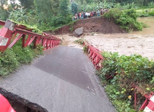 Effondrement du pont Kambulu à Kalehe : la route Bukavu – Goma coupée