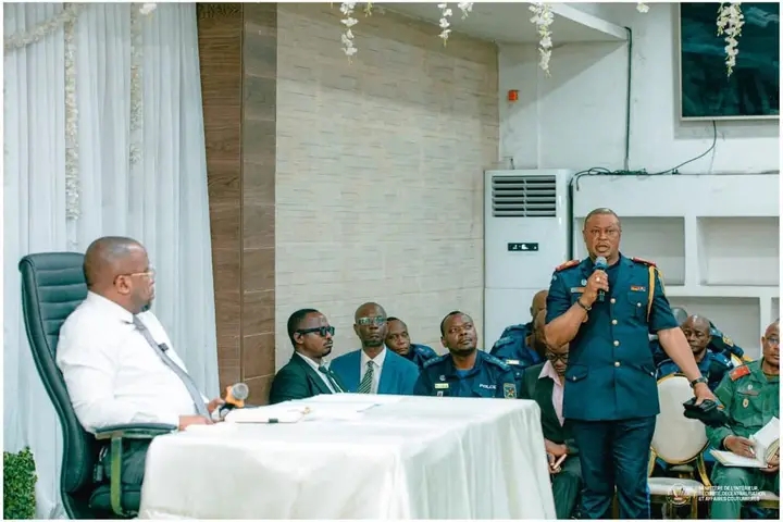 le commissaire divisionnaire de la PNC de Kinshasa, Israël Kantu Bankulu,