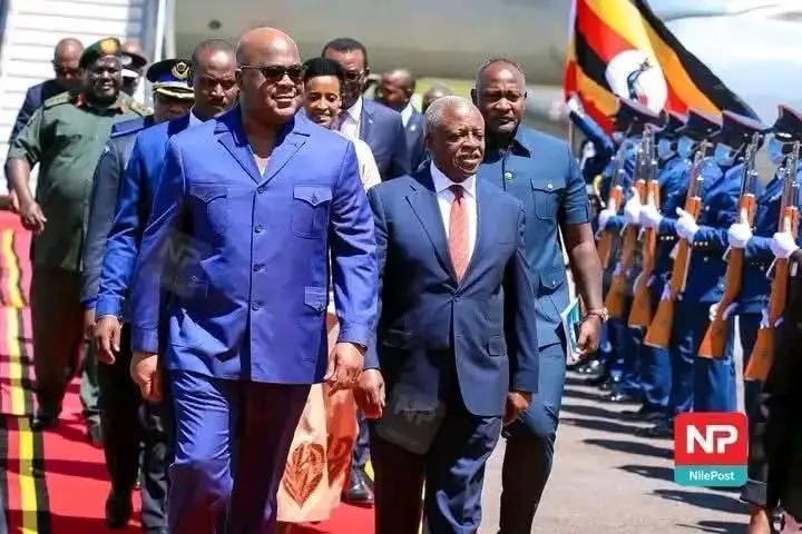 Lors de l'arrivée du président, Félix Tshisekedi à Kampala, en Ouganda, lundi 11 mai 2026.