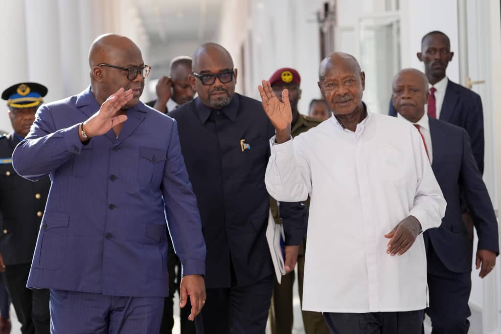 Le président Félix Tshisekedi et son homologue ougandais, Yoweri Museveni.