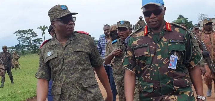 La délégation de l’Organisation des Nations unies pour la stabilisation en RDC (MONUSCO), conduite par le général Bruno Mandevu, commandant du secteur opérationnel Ituri, à Mambasa, mercredi 13 mai 2026.