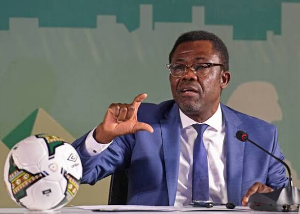 Veron Mosengo-Omba, nouveau président de la  FECOFA.