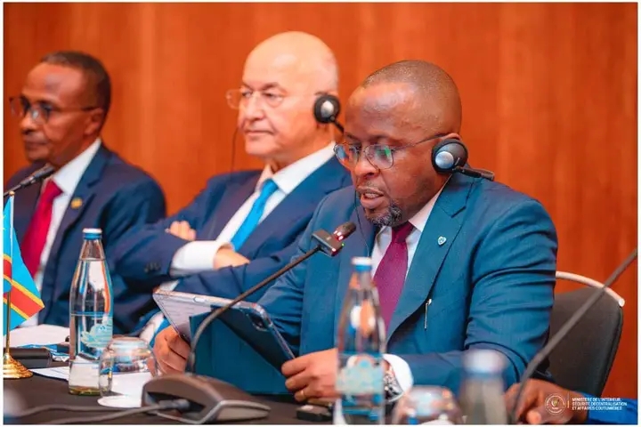 Jacquemain Shabani, VPM de l'intérieur sécurité et affaires coutumières de la RDC, lors de sa participation, à la 9ᵉ Réunion Tripartite RDC–Rwanda–HCR, tenue à Addis-Abeba, en Ethiopie.
