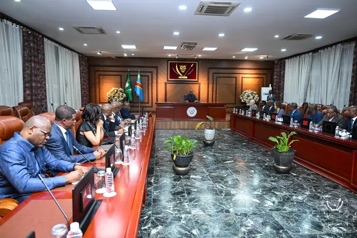 Lors de la quatrième réunion de la Task Force nationale de lutte contre Ebola, tenue ce lundi 13 juillet 2026 à la Cité de l’Union africaine, à Kinshasa, présidée par le Chef de l'État Félix Tshisekedi.