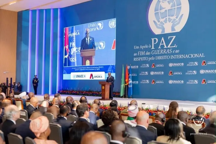 Félix Tshisekedi, président de la RDC, lors de son allocution au troisième Sommet mondial pour la paix de l’Alliance des civilisations des Nations unies (UNAOC), à Luanda, capitale d'Angola.