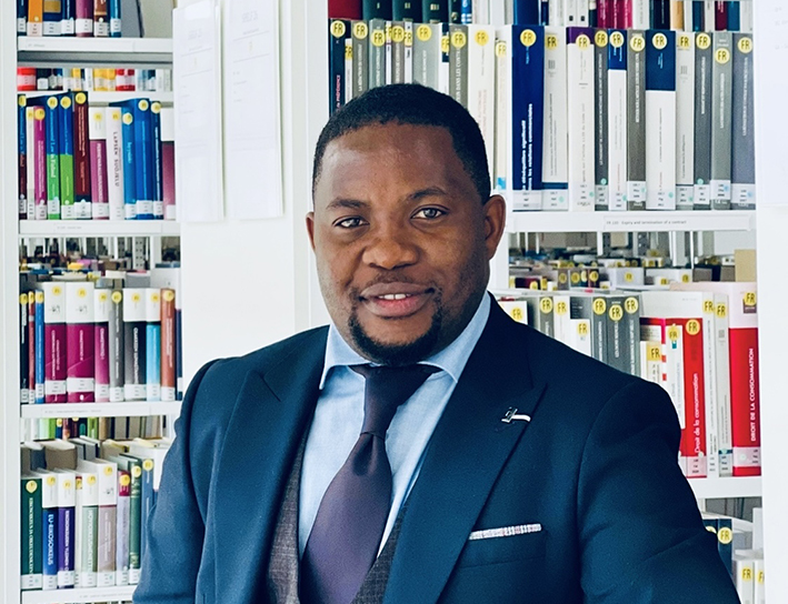Professeur Ézéchiel Amani Cirimwami.