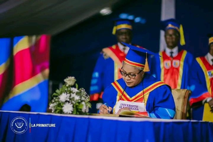 UNIKIN : Judith Suminwa élevée au rang de Docteur Honoris Causa  pour son engagement en faveur de la «  paix et du développement du pays »