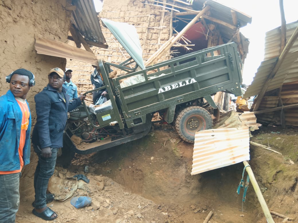 Butembo : un accident mortel ravive les inquiétudes sur l’usage des triporteurs