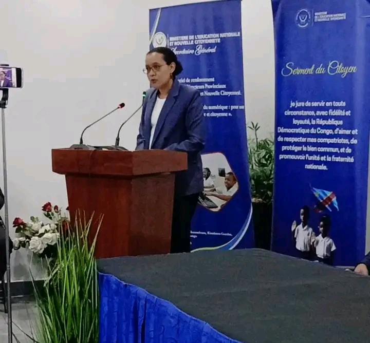 Raïssa Malu, ministre d'État, de l'éducation nationale.