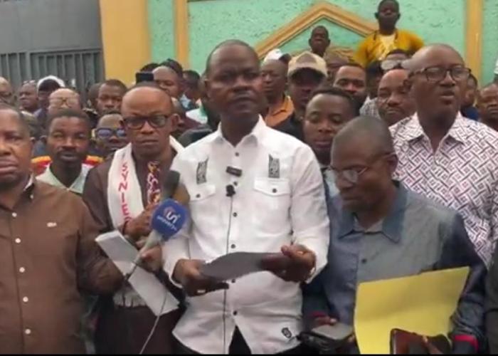 RDC : les enseignants appelés à reprendre les cours dès le 1er septembre après de nouveaux engagements du gouvernement