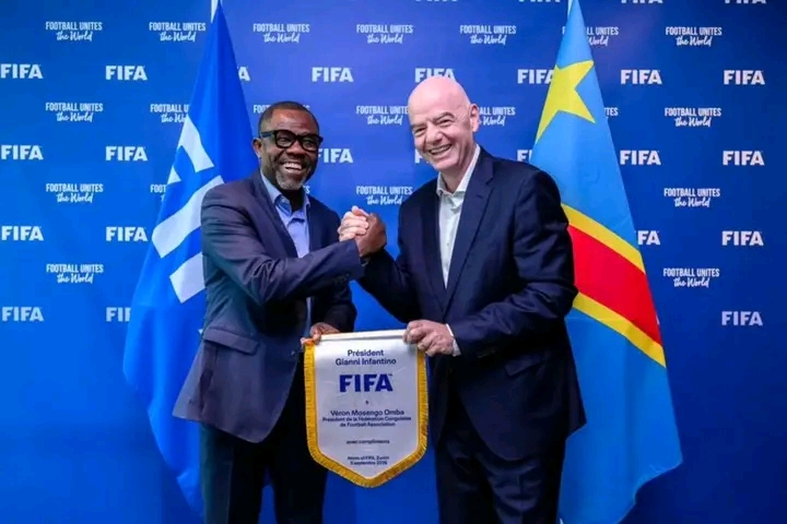 Football : Infantino salue le retour de la RDC au Mondial et soutient les réformes de la FECOFA