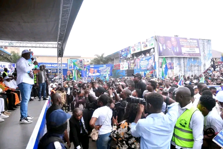 RDC : le camp de Muzito soutient le dialogue de Tshisekedi et appelle à boycotter la marche de la C64 du 15 septembre
