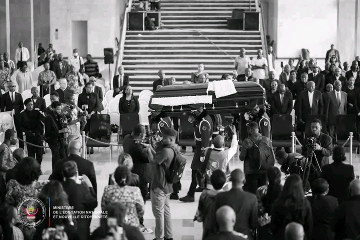 Les obsèques de Philippe Mario Losembe, ancien ministre de l'éducation nationale en 1969.