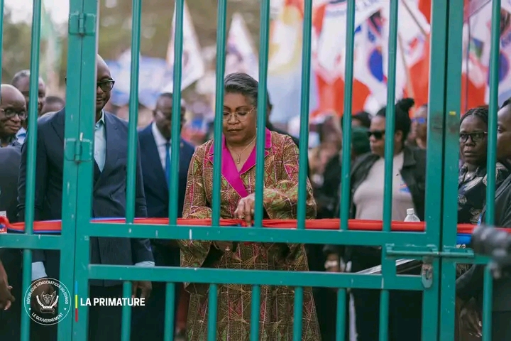 Kongo Central : Judith Suminwa inspecte la Boucle d’Inkisi et inaugure un musée consacré aux entrepreneurs congolais