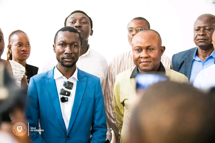 Kinshasa : le paiement de deux mois de salaire des agents de l’administration urbaine débutera le 6 novembre