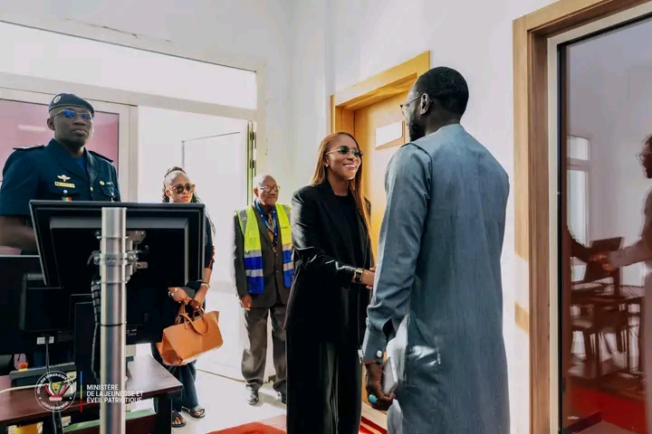 Jeunesse africaine : Grâce Kutino met en avant l’entrepreneuriat des jeunes congolais et leur participation au développement économique à Dakar