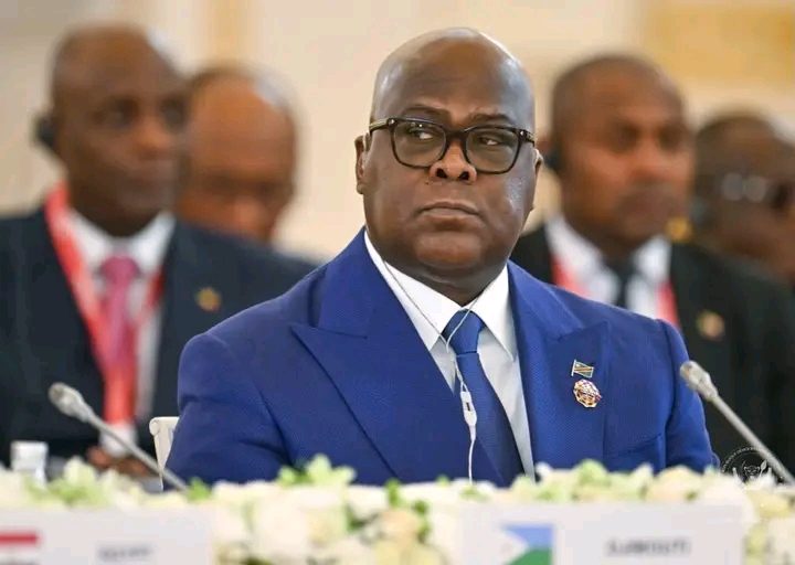 Sommet Russie-Afrique : Tshisekedi appelle Moscou à soutenir les initiatives de paix de Washington et de Doha